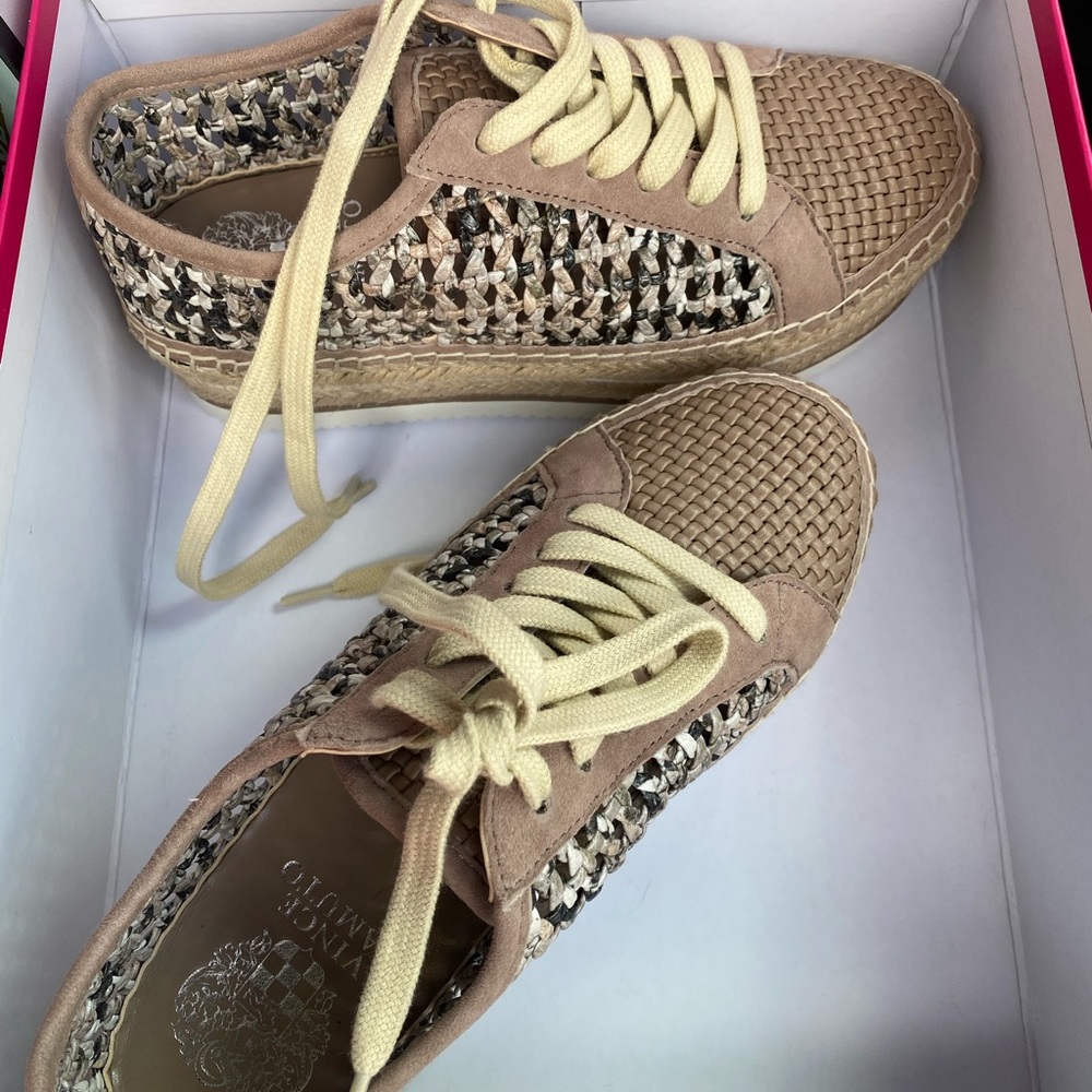 Platform sneakers